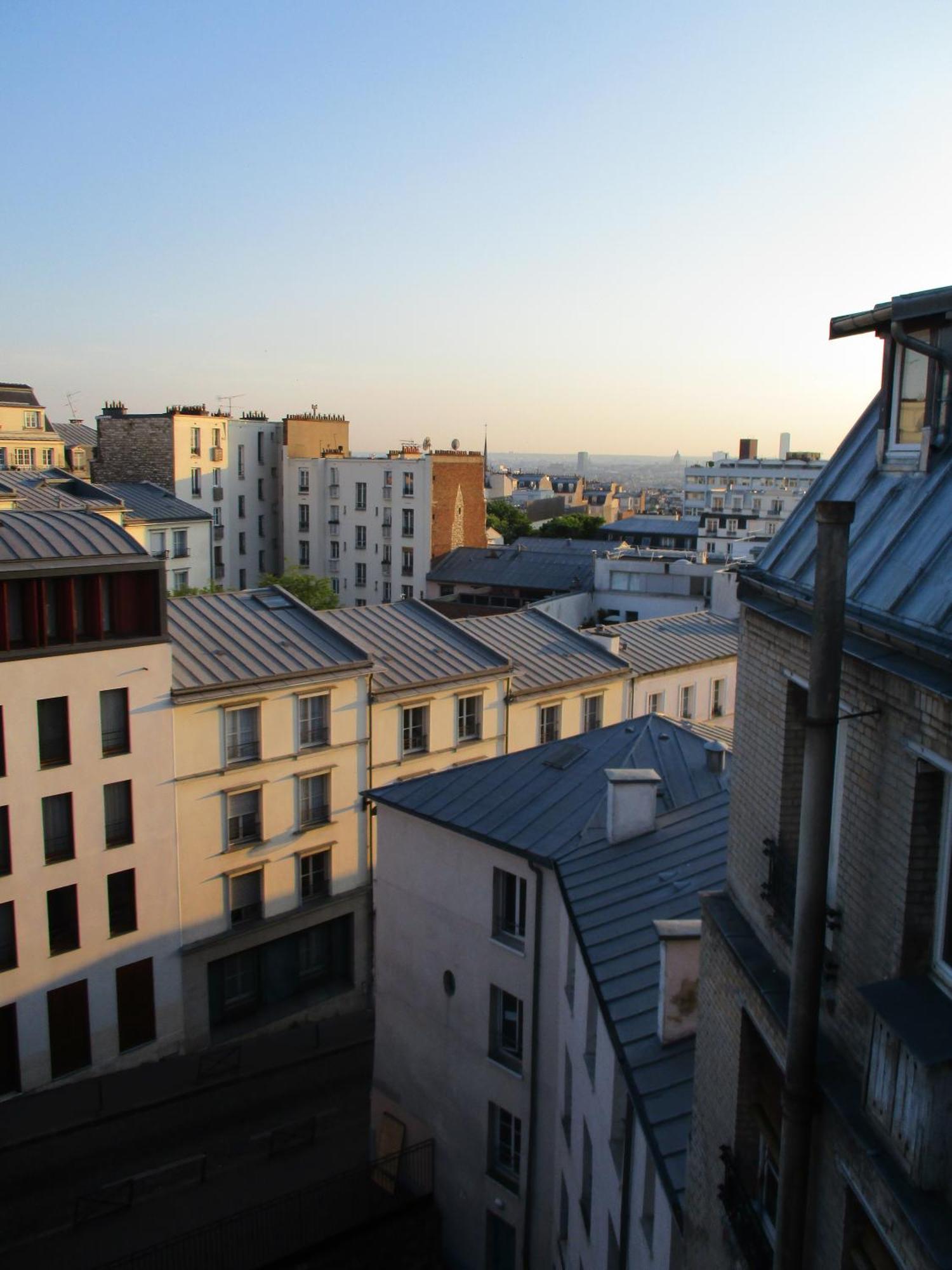 Calme Xxeme Appartement Parijs