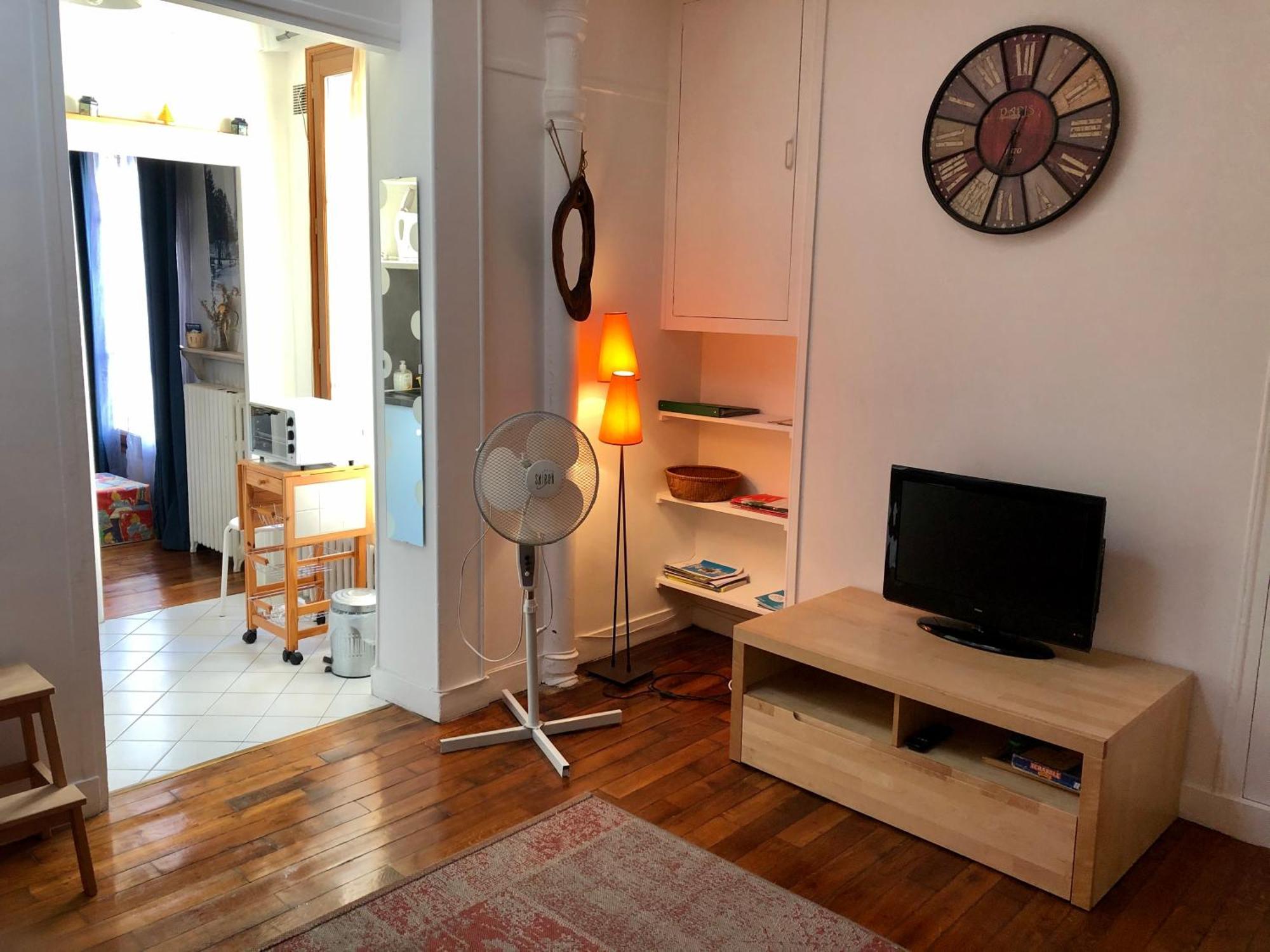 Appartement Calme Xxeme Parijs